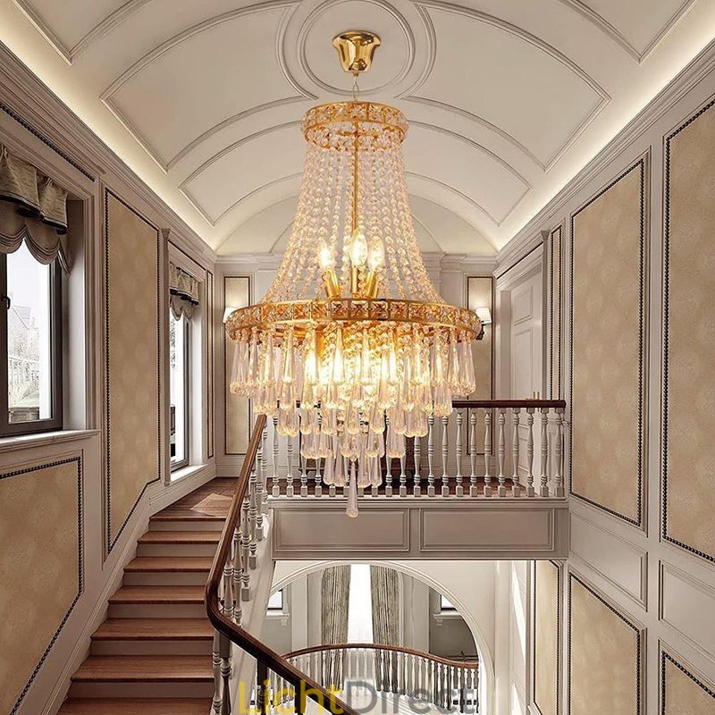 Moderne kristallen kroonluchter, eigentijdse elegante plafondlamp, duplex trap