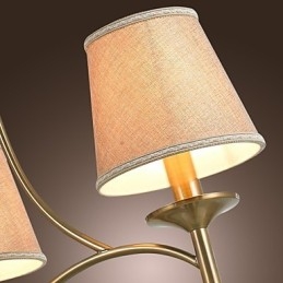 Moderne eigentijdse traditionele klassieke rustieke lodge vintage eiland messing metalen kroonluchter eetkamer