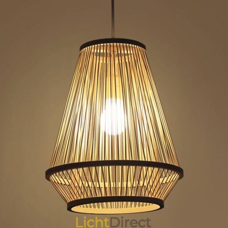 Hanglamp van bamboe, geweven bed Hanglamp van bamboe, geweven bed