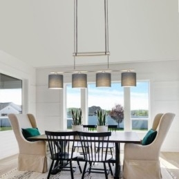 Moderne hanglamp met 4 lampen en stoffen kap, in hoogte verstelbaar