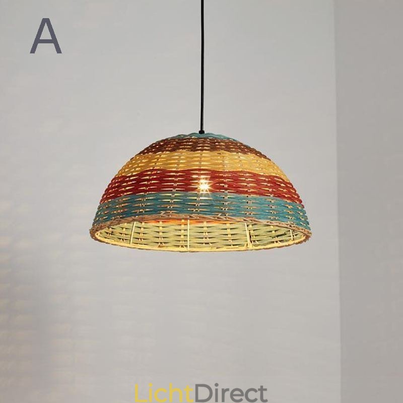 Hanglamp van bamboe en rotan, kleurrijke gestreepte interval, handgeweven lampenkap, plafondlamp