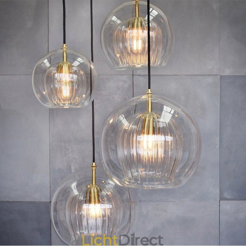 Moderne glazen hanglamp met enkele kop