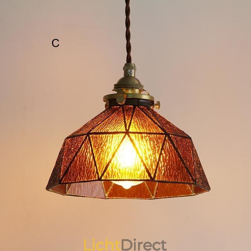 Geometrische hanglamp van gebrandschilderd glas