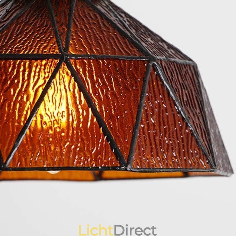 Geometrische hanglamp van gebrandschilderd glas