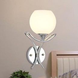De nieuwe wandlamp, eigentijdse en gecontracteerde bedlamp