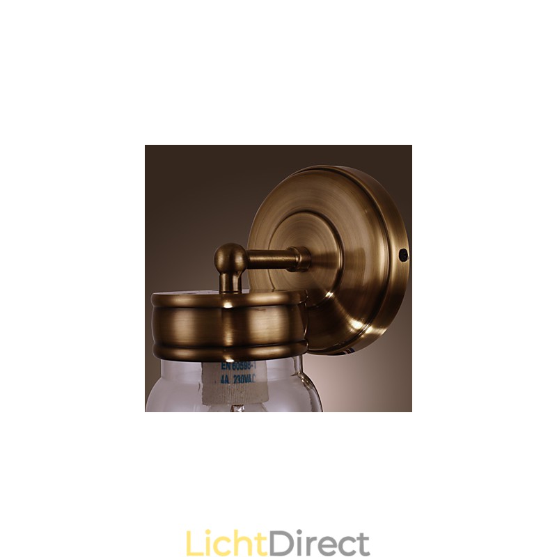 Rustieke wandlamp in flesvorm