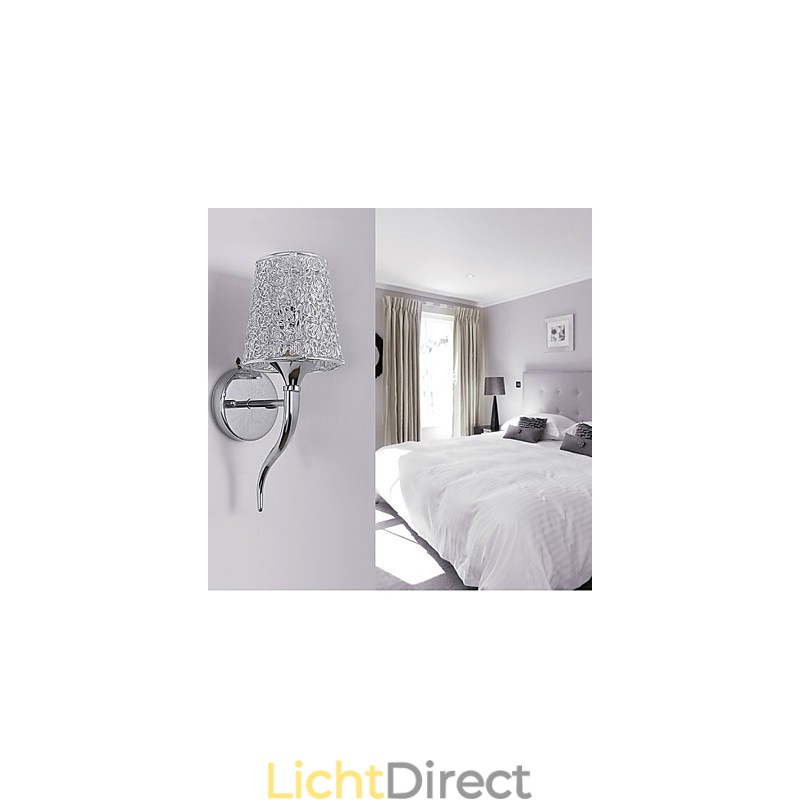 Zilveren bedlamp leeslamp wandlampen loodgieterswerk val achtergrond spiegellicht