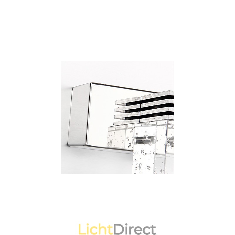 Moderne wandlamp met glazen bubbel kubusvormige kap spiegelfront stijl