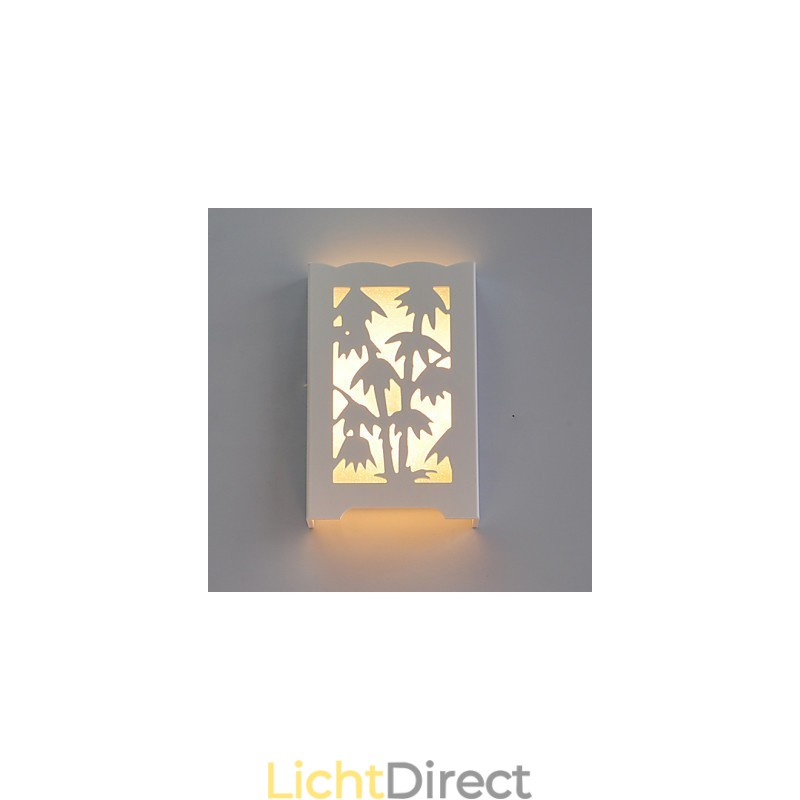 Moderne creatieve witte snijpatronen of ontwerpen op houtwerk Bamboe wandlampverlichting