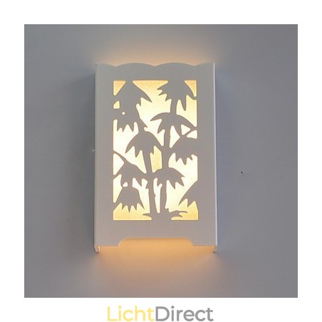 Moderne creatieve witte snijpatronen of ontwerpen op houtwerk Bamboe wandlampverlichting Moderne creatieve witte snijpatronen of ontwerpen op houtwerk Bamboe wandlampverlichting