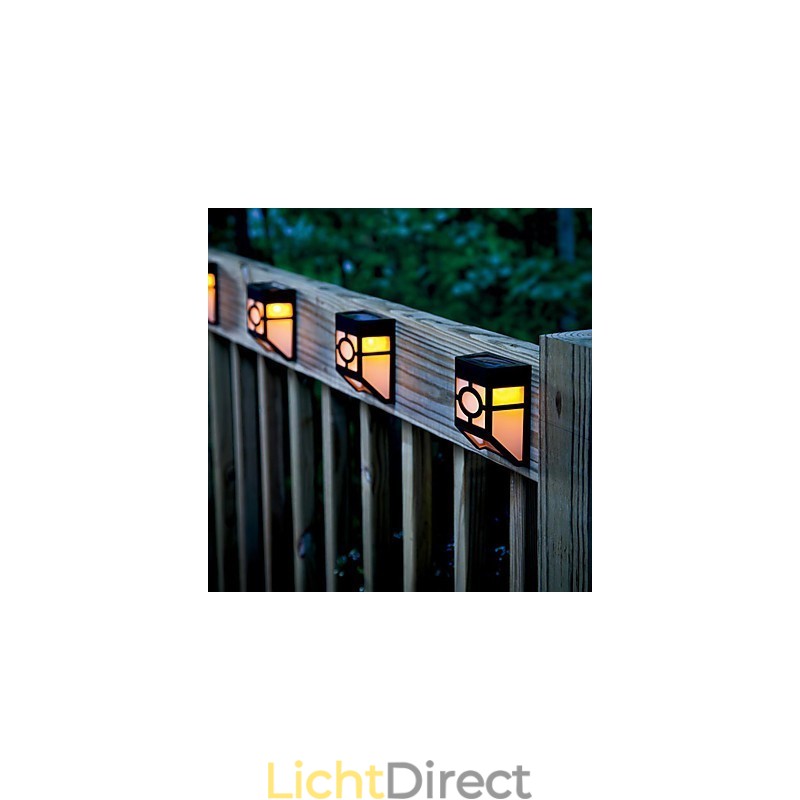 Warme gele zonne-energie wandlamp met 2 lantaarns voor op het dek