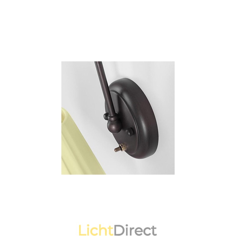 Wandlamp van ijzer met stoffen kap in 1 lamp