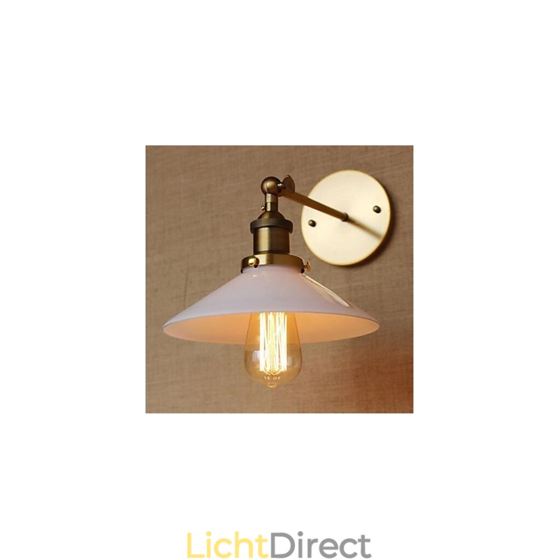 Moderne, eigentijdse, landelijke, retro, antieke messing-functie voor sfeerverlichting in ministijl