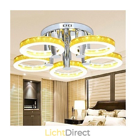 Eenvoudige kroonluchter van acryl met 5 lampen (chroomafwerking) Eenvoudige kroonluchter van acryl met 5 lampen (chroomafwerking)