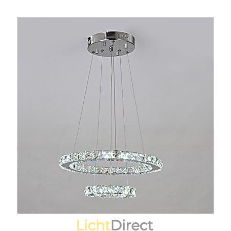 Traditionele klassieke kroonluchter van chroommetaal