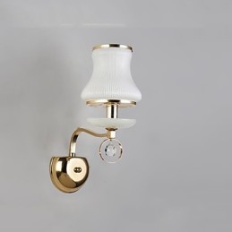Moderne eigentijdse gegalvaniseerde functie voor wandlampen met kristalsfeerverlichting