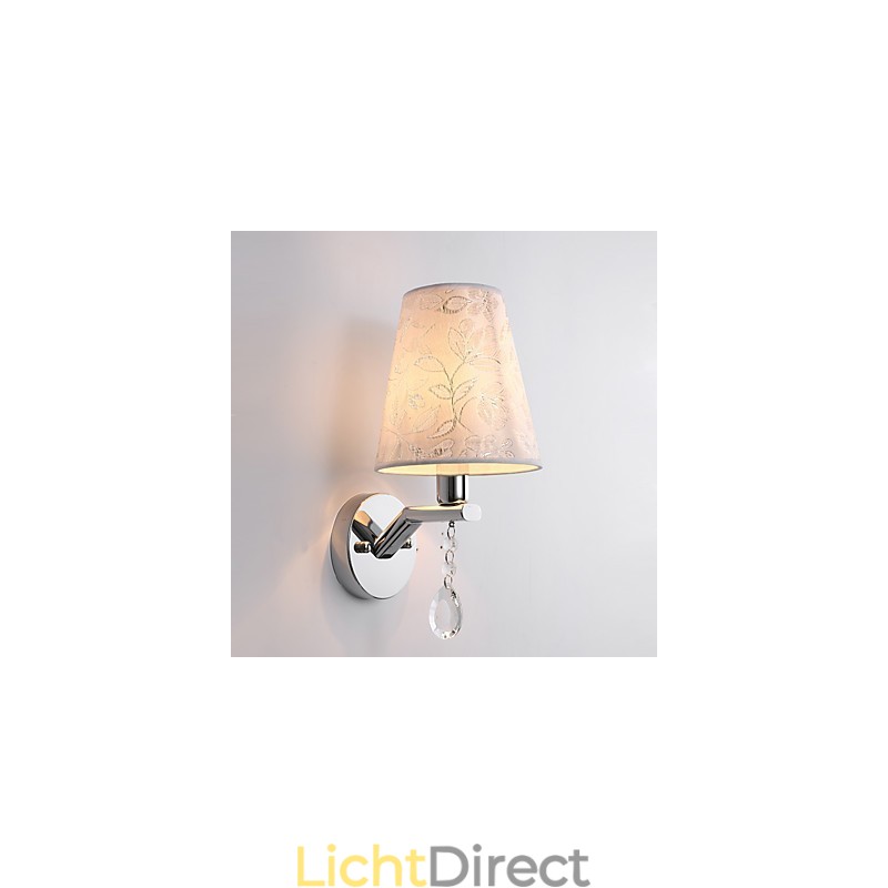 Moderne, eigentijdse, gegalvaniseerde landelijke wandlamp met sfeerverlichting