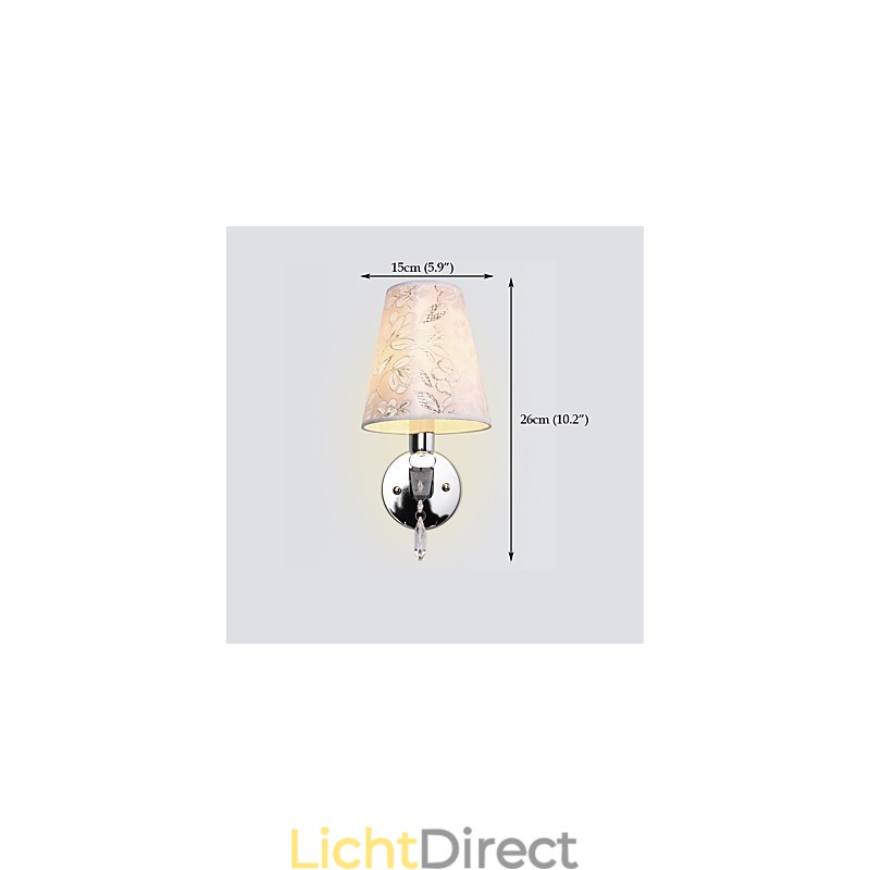 Moderne, eigentijdse, gegalvaniseerde landelijke wandlamp met sfeerverlichting