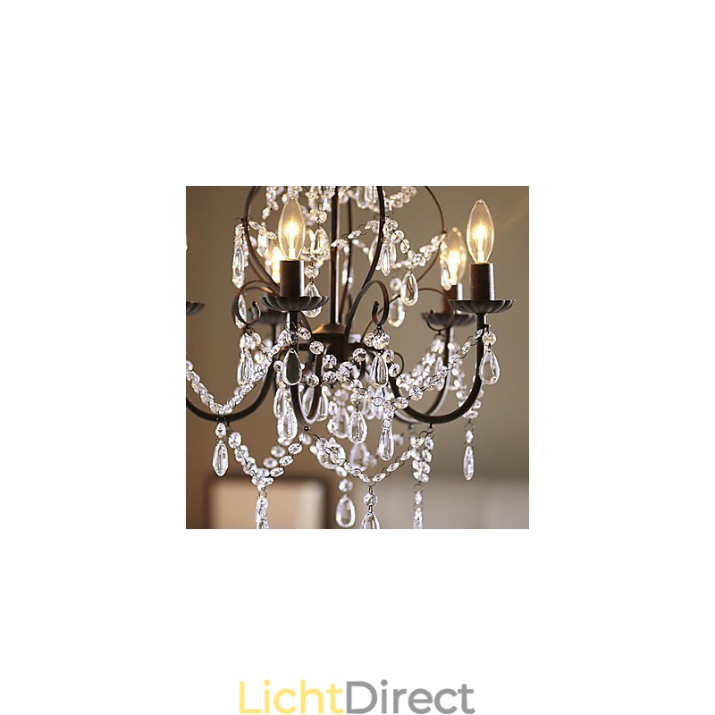 Decoratieve kroonluchter voor woninginrichting