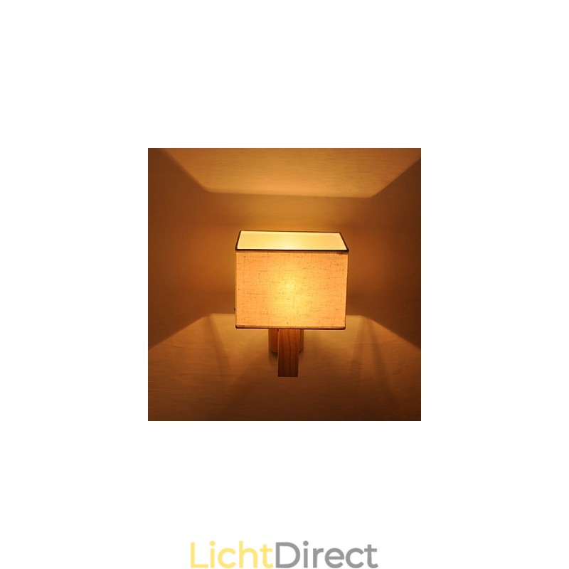 Eenvoudige wandlamp, nachtkastje, bureaulamp met stoffen kap en massief hout voor slaapkamer, ladekast, woonkamer, babykamer