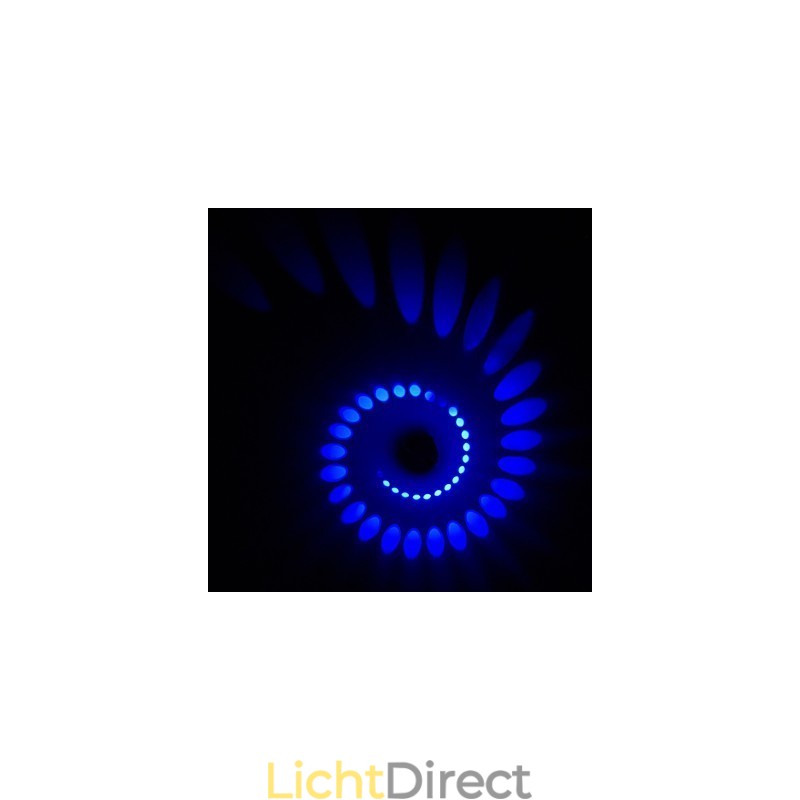 Moderne eigentijdse gegalvaniseerde functie voor omgevingslicht. Inbouw wandlamp.
