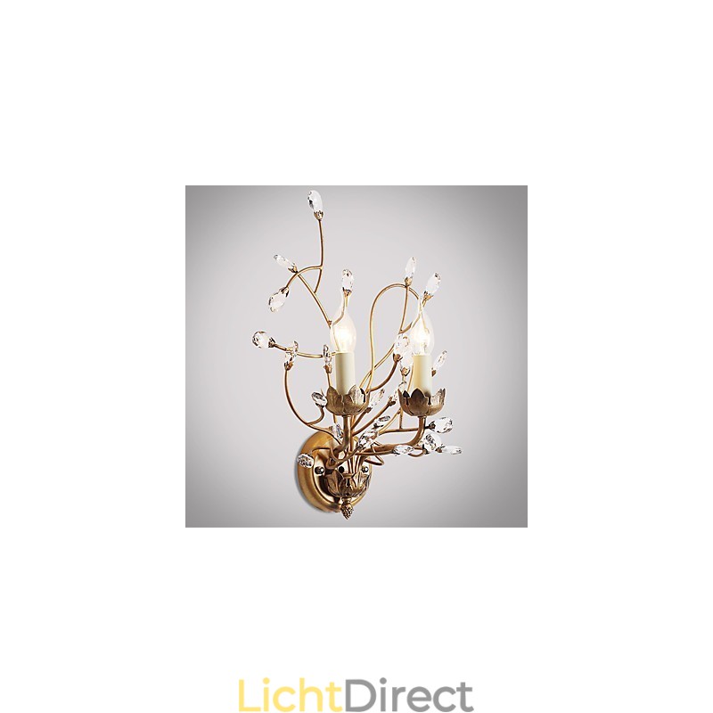 Moderne, eigentijdse, traditionele, klassieke, rustieke, landelijke schildering met kristallen verlichting