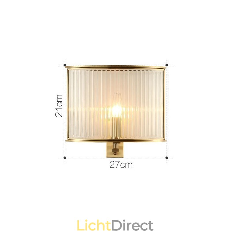 Luxe rustieke retro vintage wandlamp met 1 lamp van puur messing en glazen kap