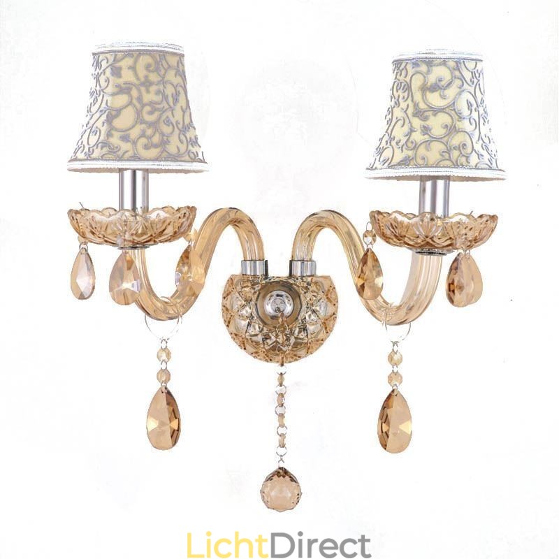 Elegante kristallen wandlamp in Europese stijl, gangpad