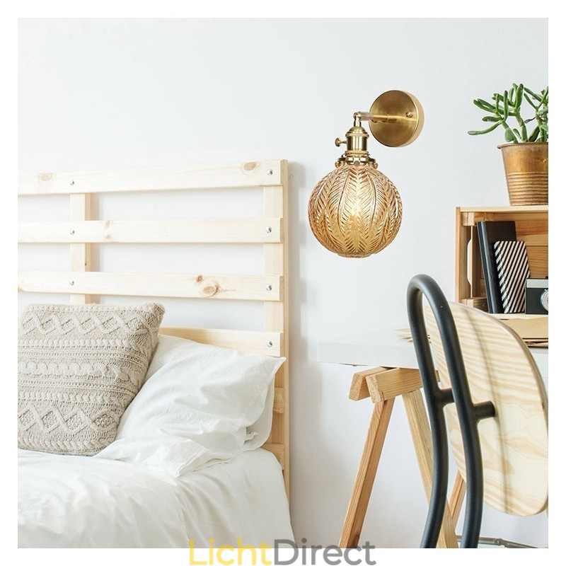 Moderne Bean Wandlamp met Bolvormige Glazen Kap