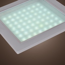 Moderne inbouwlampen in vierkante vorm