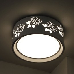 Moderne plafondlamp van metaal, inbouw