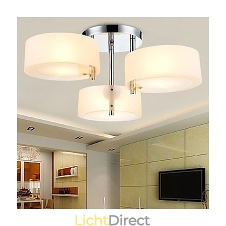 Moderne, eigentijdse plafondlamp met 3 lampen van metaal Moderne, eigentijdse plafondlamp met 3 lampen van metaal