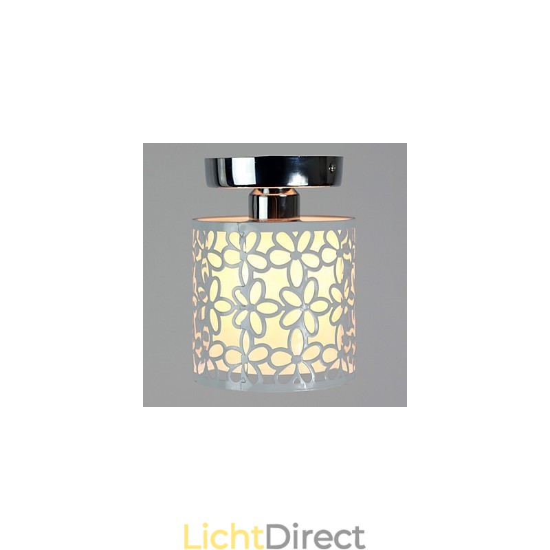 Moderne, eigentijdse mini-stijl schilderij van metaal, inbouw