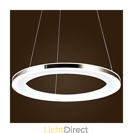 Moderne, eigentijdse metalen hanglamp Moderne, eigentijdse metalen hanglamp