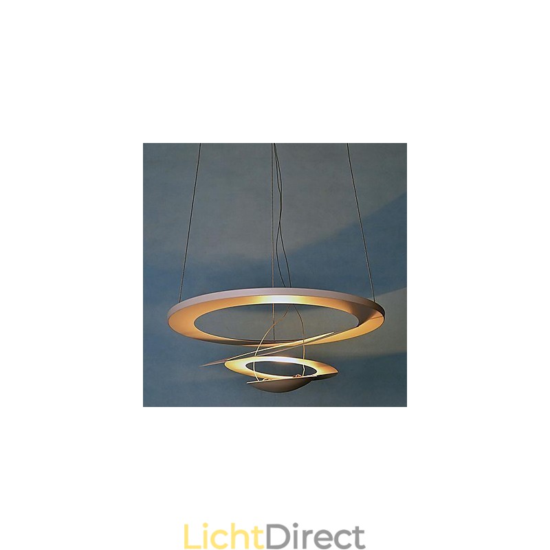 Moderne, eigentijdse metalen hanglamp