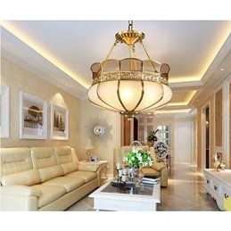 De klassieke koperen semi-plafondlamp Koperen veranda