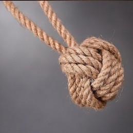 Traditionele klassieke rustieke lodge vintage retro landelijke schilderij metalen kroonluchter