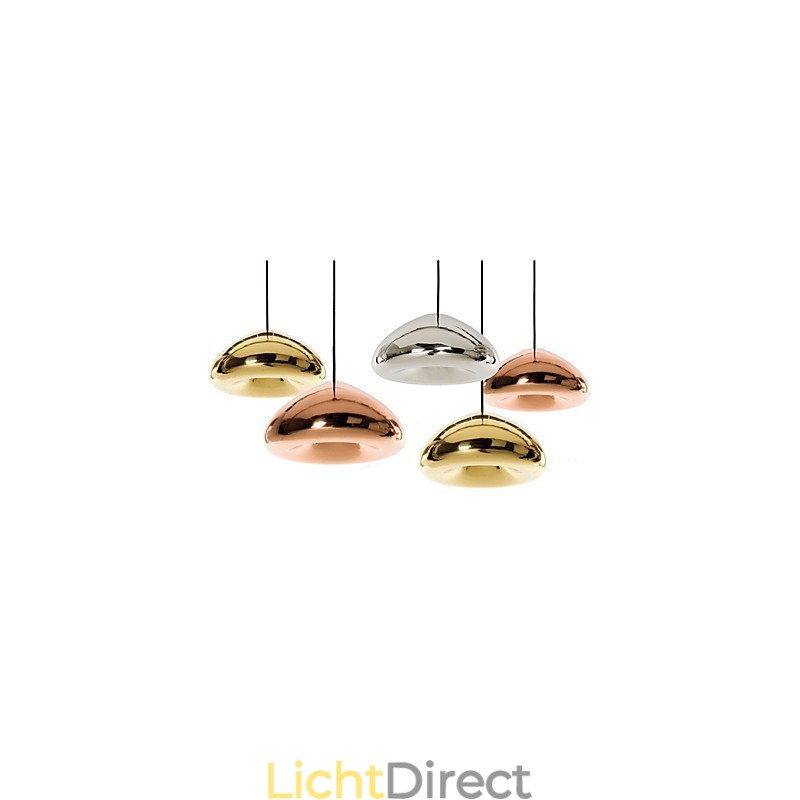 Moderne, eigentijdse metalen hanglamp met schilderij